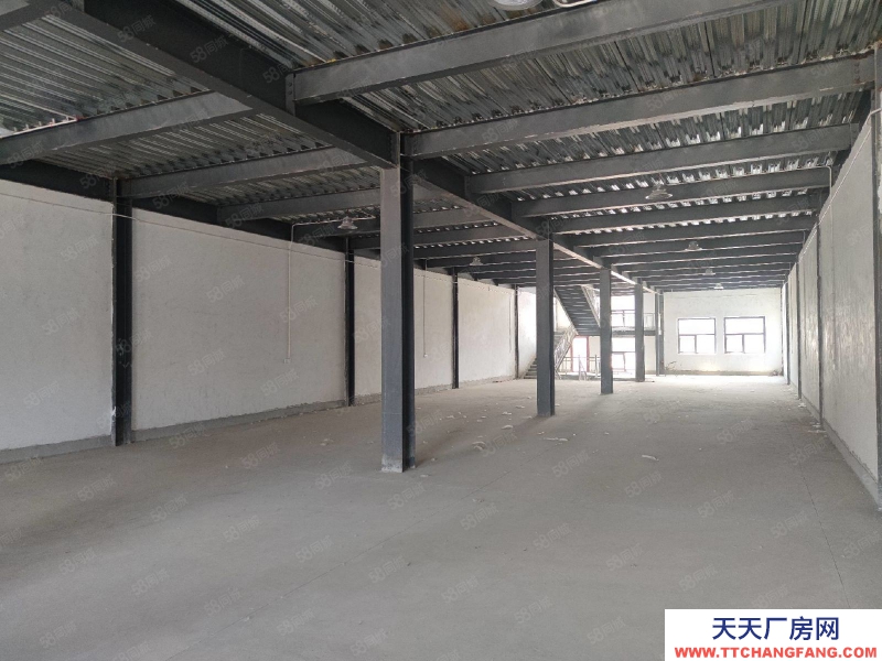 (出租) 西安藍田101省道臨街1500平廠房，帶有辦公住宿！