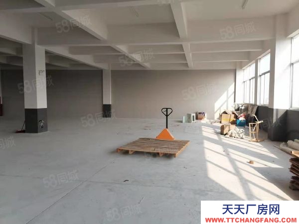 無(wú)錫惠山 長(zhǎng)安600平米獨(dú)門(mén)獨(dú)戶一層廠房出租，環(huán)境好