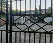 (出售) 資陽簡陽村小學學校，整體出售，集體建設用地，交通方便