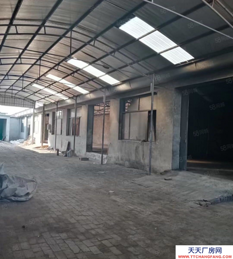 廊坊 霸州 出租康仙莊辛店附近車間700平,水電氣齊全5噸小天車出入便利