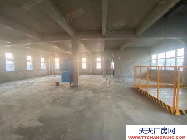 湘潭市岳塘區高新工業園內，771平雙層廠房可按行車