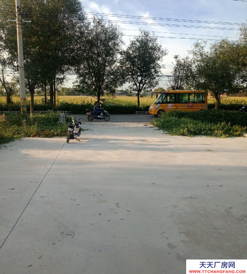 (出租) 咸陽三原個人廠房，交通便利，水電齊全，環境很好，獨立地