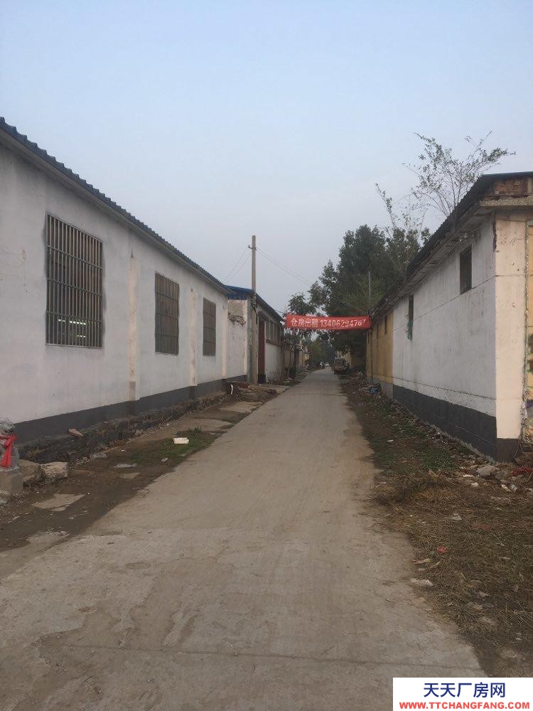 濟寧嘉祥城區 萬張街道楚莊338線路邊 倉庫 600平米