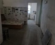 (出租) 荊門東寶家屬樓一樓倉庫 適合存放貨物 院內(nèi)可停車