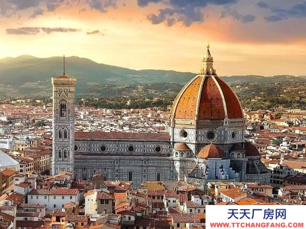 (出租) 未來城小區 車庫可做倉庫 25平米