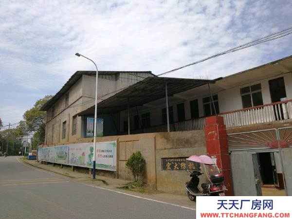 湘潭市岳塘區 出租鄰街廠房 工業用地 交通方便！！