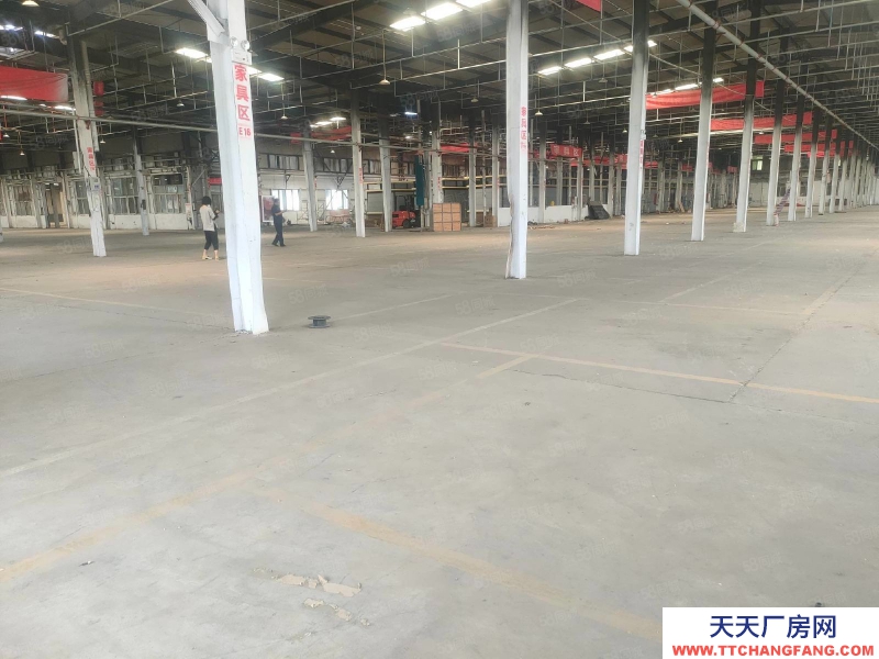 廊坊 大廠  燕郊迎賓路東20000平米獨院庫房可分租整租能進大車租金便宜