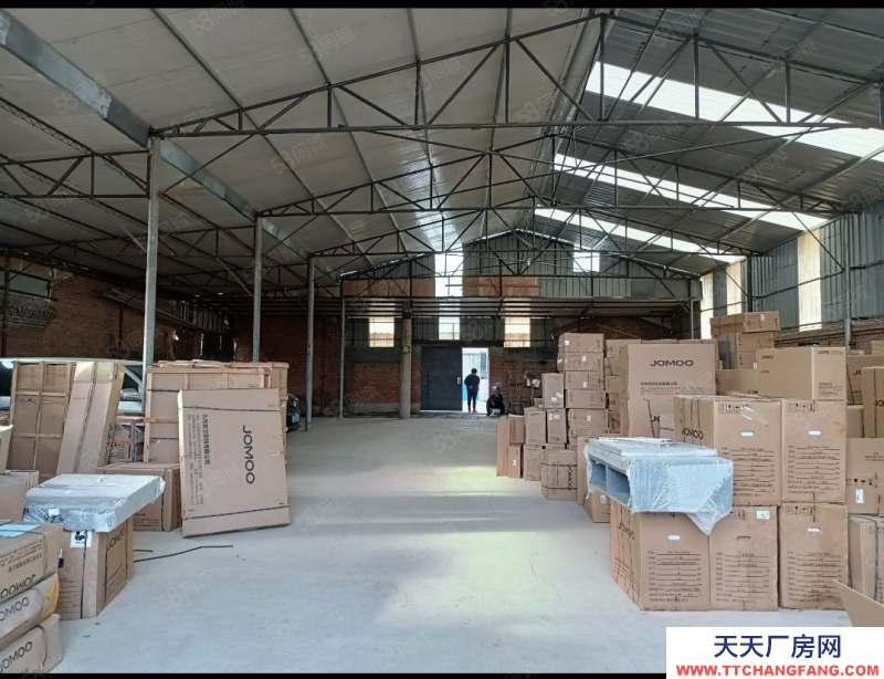 廊坊 大廠 出租大廠夏墊400平庫房,租金一年4萬,可進(jìn)6.8米車!!!