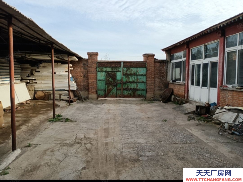 廊坊 大廠 出租大廠夏墊400平庫房,租金一年4萬,可進(jìn)6.8米車!!!