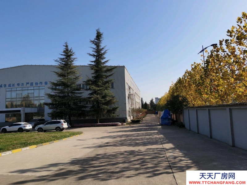 (出租) 咸陽楊凌大面積庫房出租，有升降平臺使用。