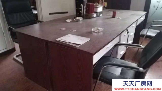 (出租)咸陽武功 水電齊全，交通便利，二層精裝辦公室提供家具空調(diào)等