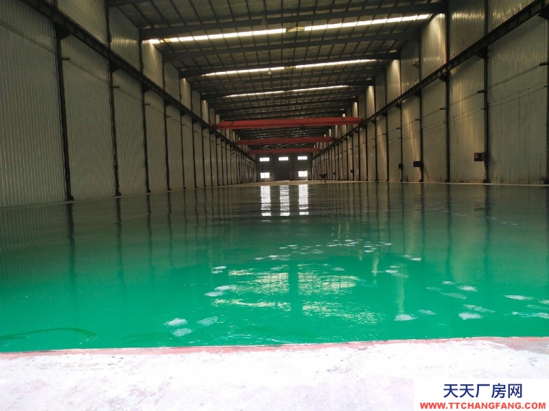 (出租)咸陽秦都 園區(qū)內(nèi)工業(yè)用地現(xiàn)有7000㎡廠房和500㎡空地出租可分割。