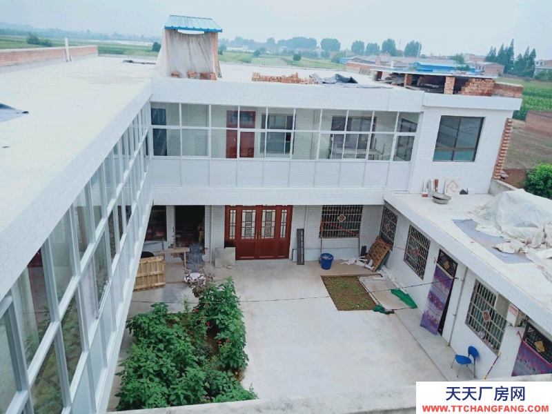 (出租) 咸陽(yáng)武功框架混凝土結(jié)構(gòu)，已簡(jiǎn)裝，適合辦加工廠，農(nóng)家樂(lè)，幼兒園等，