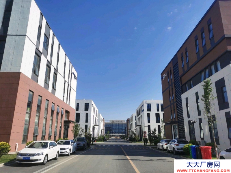 (出售)咸陽秦都 2層半贈送露臺，50年產(chǎn)權(quán)，高速路口旁