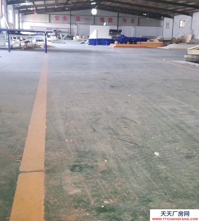 濟寧曲阜高鐵西一公里，鋼構車間，水電充足，辦公宿舍配套設施齊全。