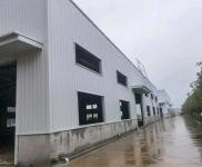 (出租)咸寧赤壁標(biāo)準(zhǔn)化鋼結(jié)構(gòu)廠房,新做的才完工,有單獨(dú)辦公樓和宿舍樓