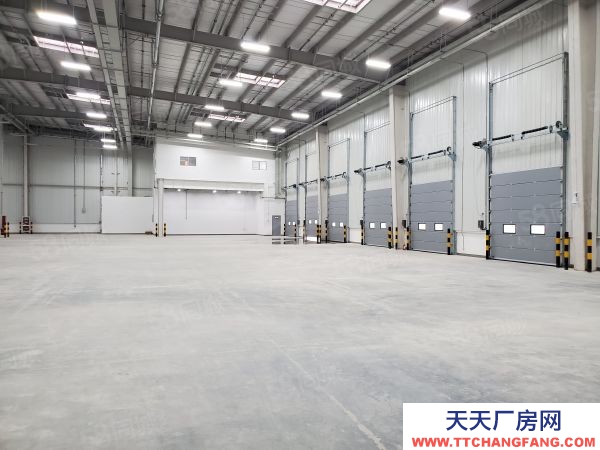 常州溧陽工業區！30000平全新高平臺雙邊庫出租！丙2類。