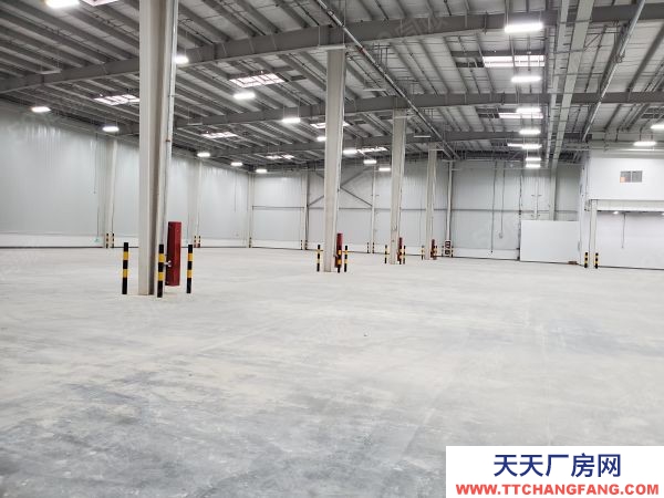 常州溧陽工業區！30000平全新高平臺雙邊庫出租！丙2類。