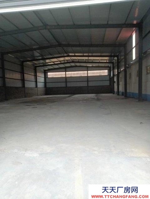 (出租)渭南大荔 庫(kù)房在許莊鎮(zhèn)中心小學(xué)對(duì)面，