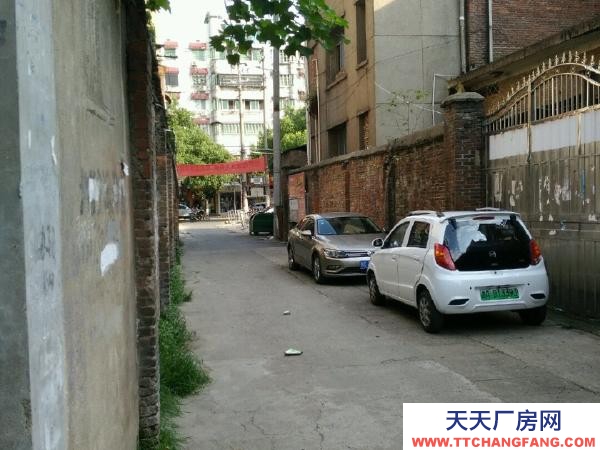 湘潭市湘鄉市 湘鄉市劇院旁 100平米場地，可做倉庫，培訓，辦公等