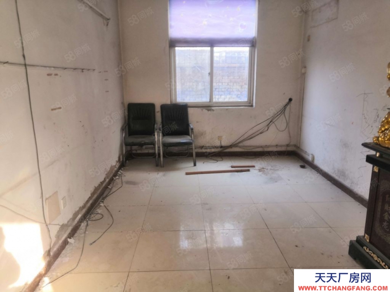 廊坊 三河市 出租李旗莊4000平大廠房好分租有環(huán)評