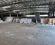 (出租) 隨州吾悅廣場后全框架結構，方便貨車進出。