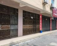 (出租) 隨州許家井路鄰街門面?zhèn)}庫