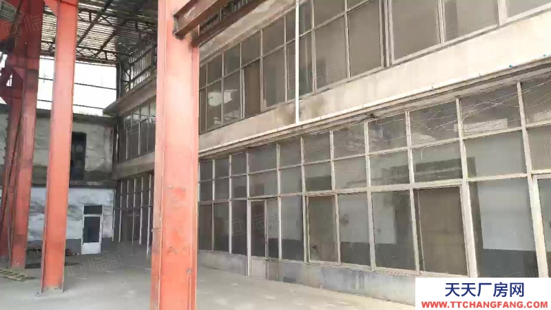 臨沂河?xùn)|鳳凰大街二畝廠房，方正獨院，帶辦公樓行車，水電路好