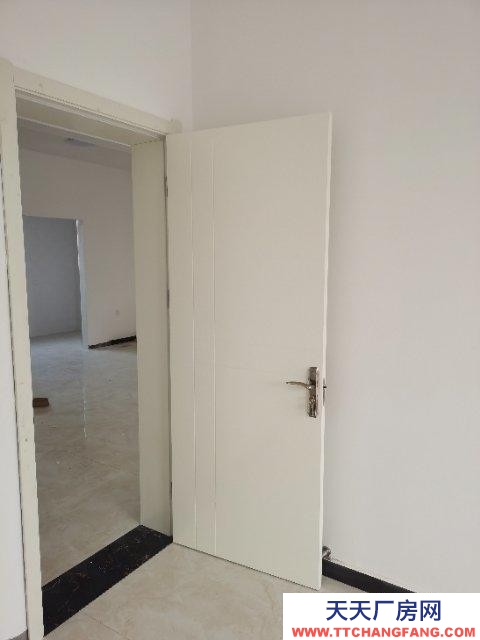 廊坊 大城 二姑院村三層樓房740平，一樓倉庫300平，可分租也可整租！