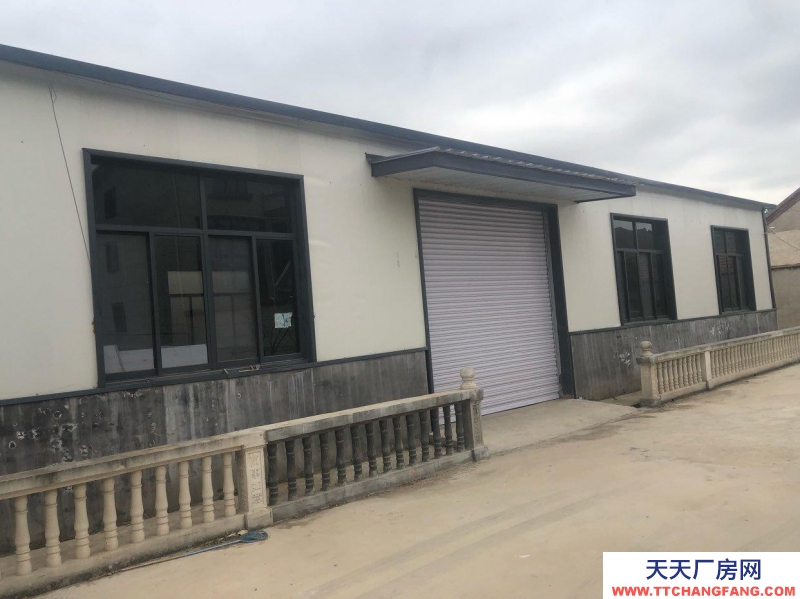 臨沂沂南價(jià)格優(yōu)惠，靠路邊，堅(jiān)固耐用新廠房