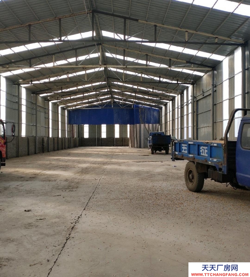 (出租)蘭州七里河 水泥墻面，彩鋼頂面，12面寬，5米高。院子彩鋼棚頂