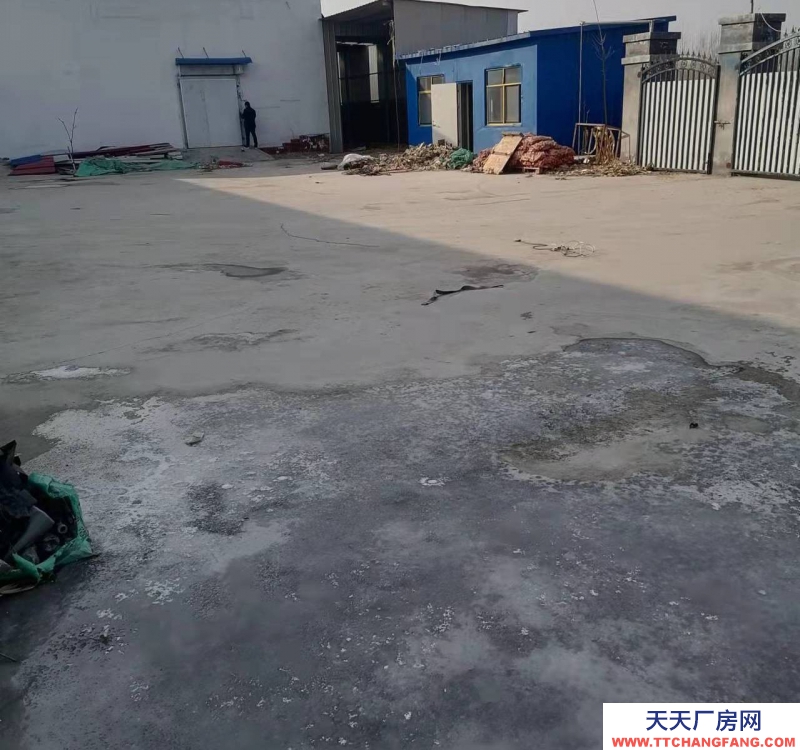 (出租)蘭州七里河 水泥墻面，彩鋼頂面，12面寬，5米高。院子彩鋼棚頂