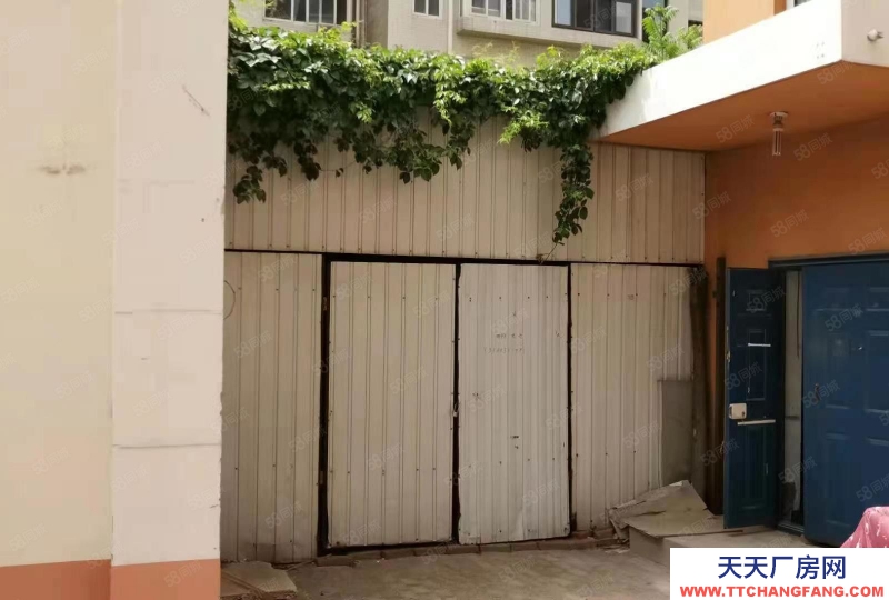 秦皇島 海港  建設(shè)大街244號(hào) 世嘉茗庭院內(nèi) 庫(kù)房100年租10000