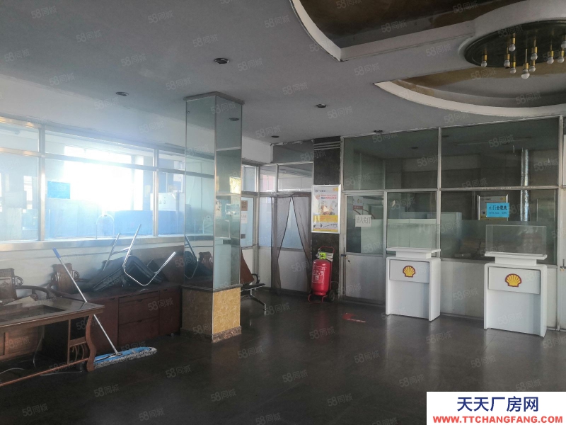 秦皇島 海港12.8畝地，帶辦公樓 大院和廠房，誠心出售