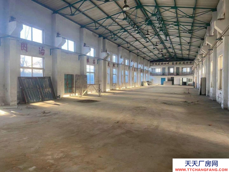 秦皇島 海港  臨街裝修的辦公樓廠房