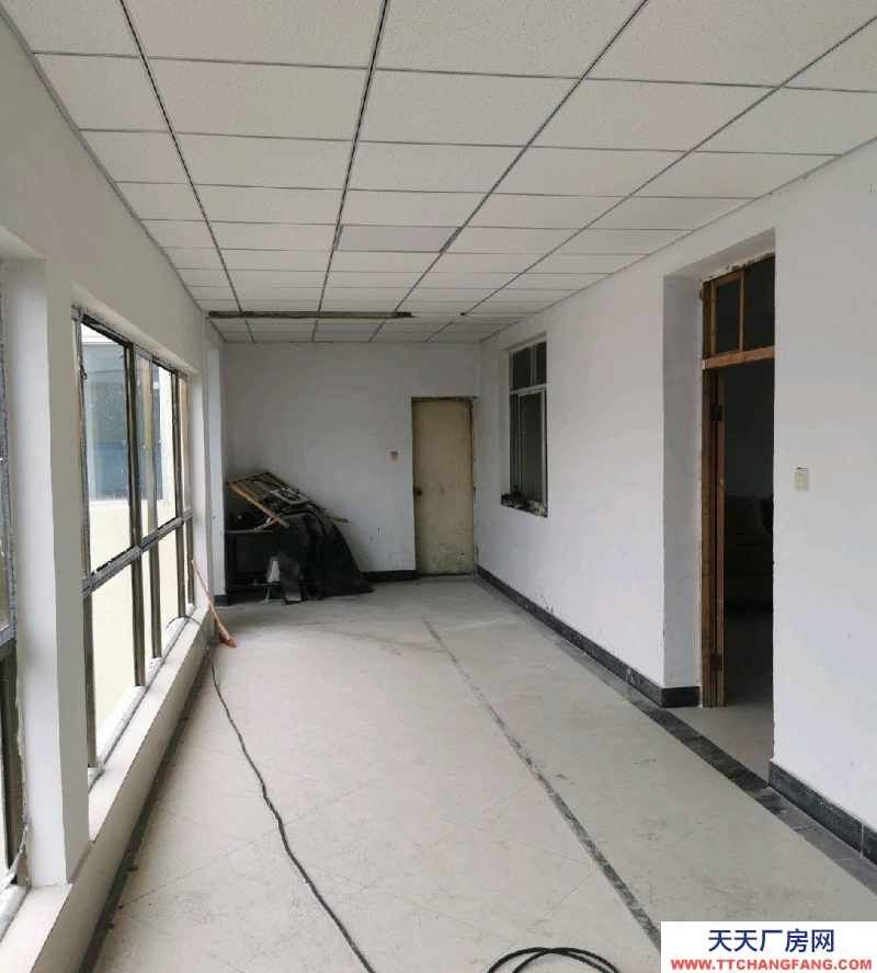 (出租) 蘭州安寧交通方便，大車可進出。