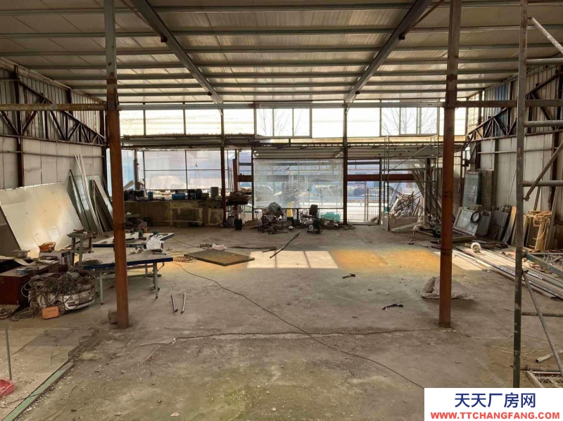 臨沂平邑縣城東1100平方沿街、倉庫、廠房對外出租