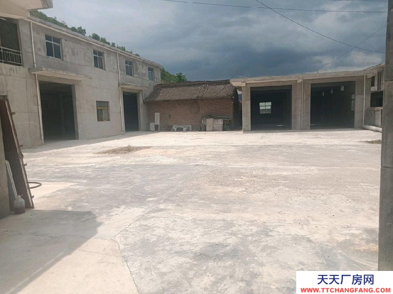 (出租)天水秦城 交通便利，隨時使用，水電齊全，用做生產或儲存.