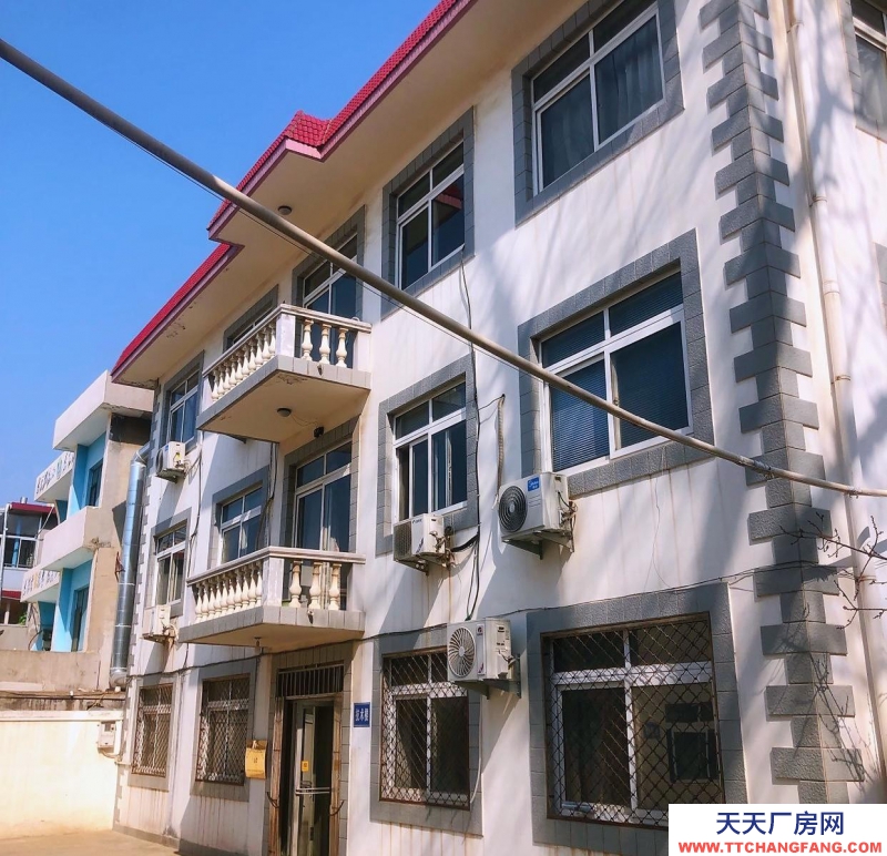 秦皇島 北戴河 位于北戴河旅游核心區，近周圍所有景點