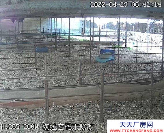 秦皇島 青龍  養(yǎng)殖大院，手續(xù)齊全，可以養(yǎng)殖牛羊