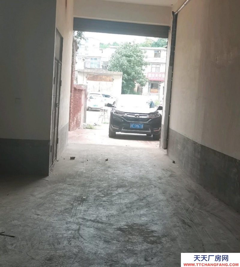 (出租) 天水秦城七里墩加油站后面庫房，場地寬闊，交通便利，大路邊，有廠院