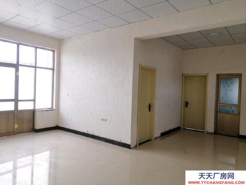 (出租) 白銀景泰縣農(nóng)貿(mào)市場西帶庫房院