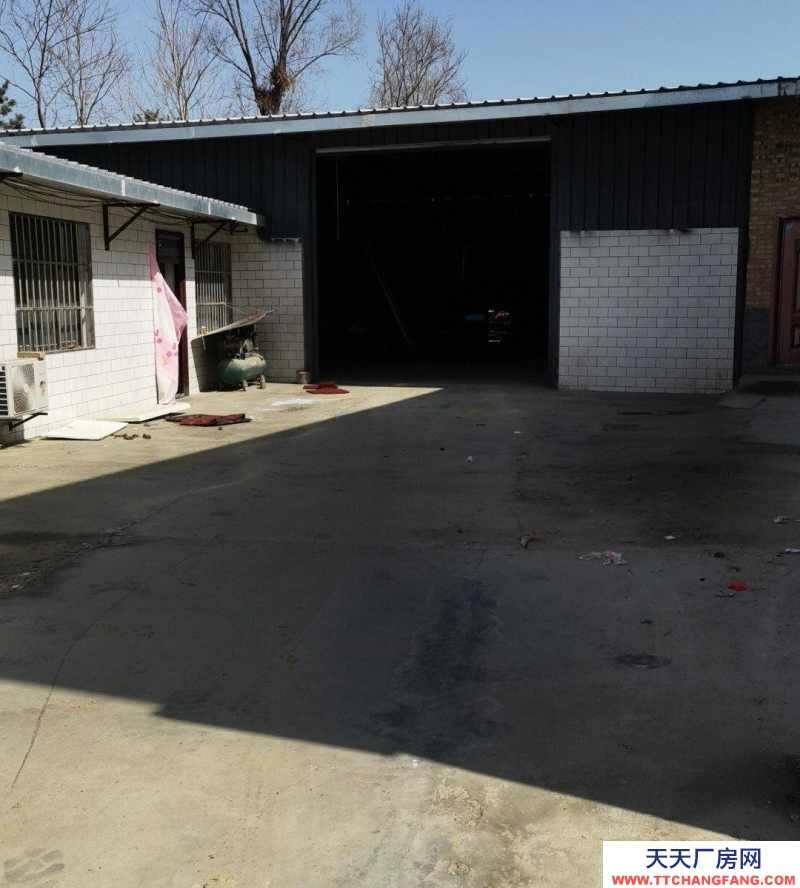 (出租) 慶陽西峰庫房160平，水泥場地400平，有辦公場所，價格面議！