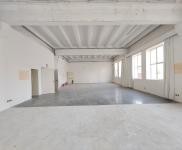 (出租) 長寧層高5米部分loft 市區(qū)攝影直播傳媒廣告場地