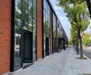 (出租) 靜安大型創(chuàng)意園一樓場(chǎng)地層高5米可分割