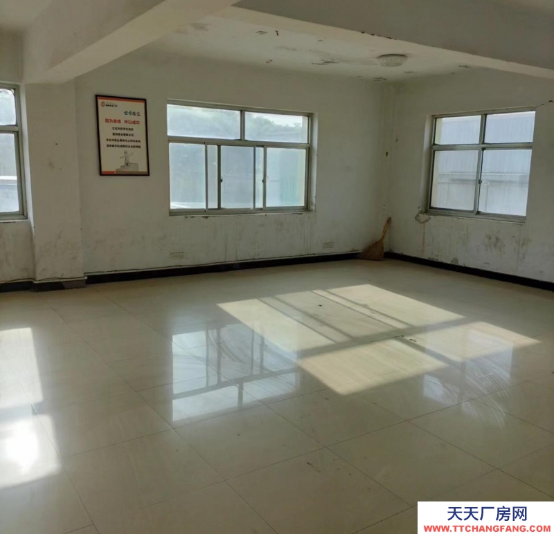 (出租) 白銀白銀區880平辦公區域辦公樓，可當宿舍，獨立房間