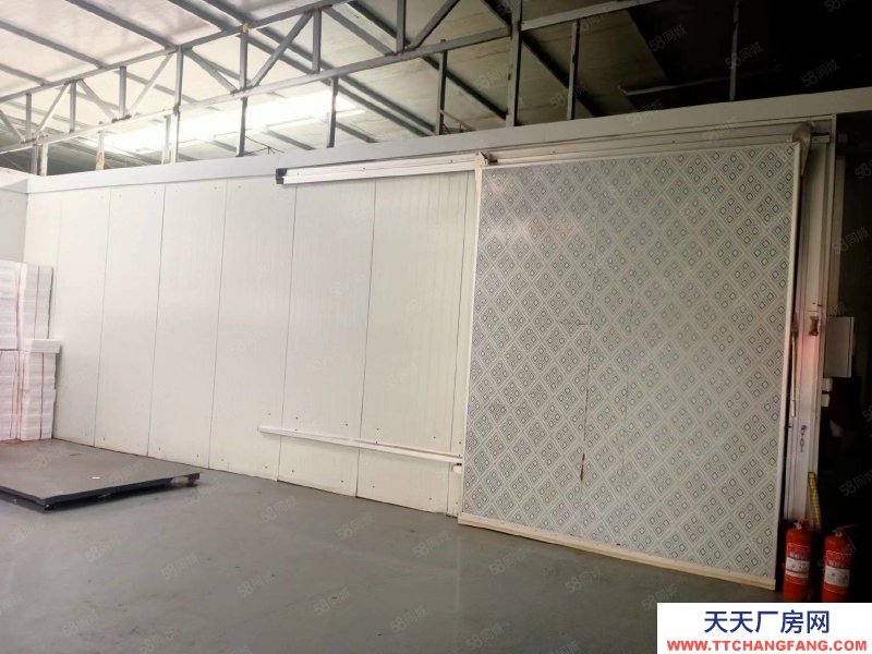 (出租) 大連金州站前獨門獨院2000平高臺庫出租帶兩個冷藏庫一冷凍庫