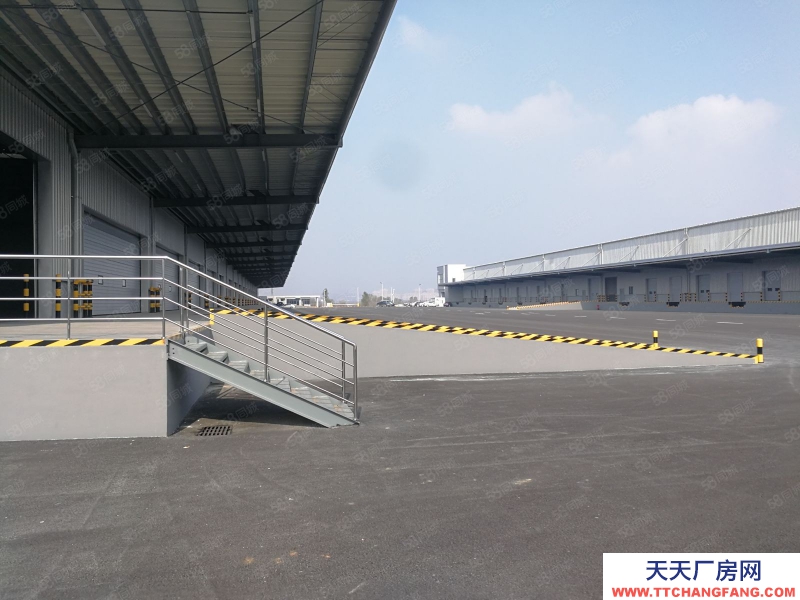 (出租) 大連金州區獨院30000平米倉庫出租(可以分租)適合物流公司