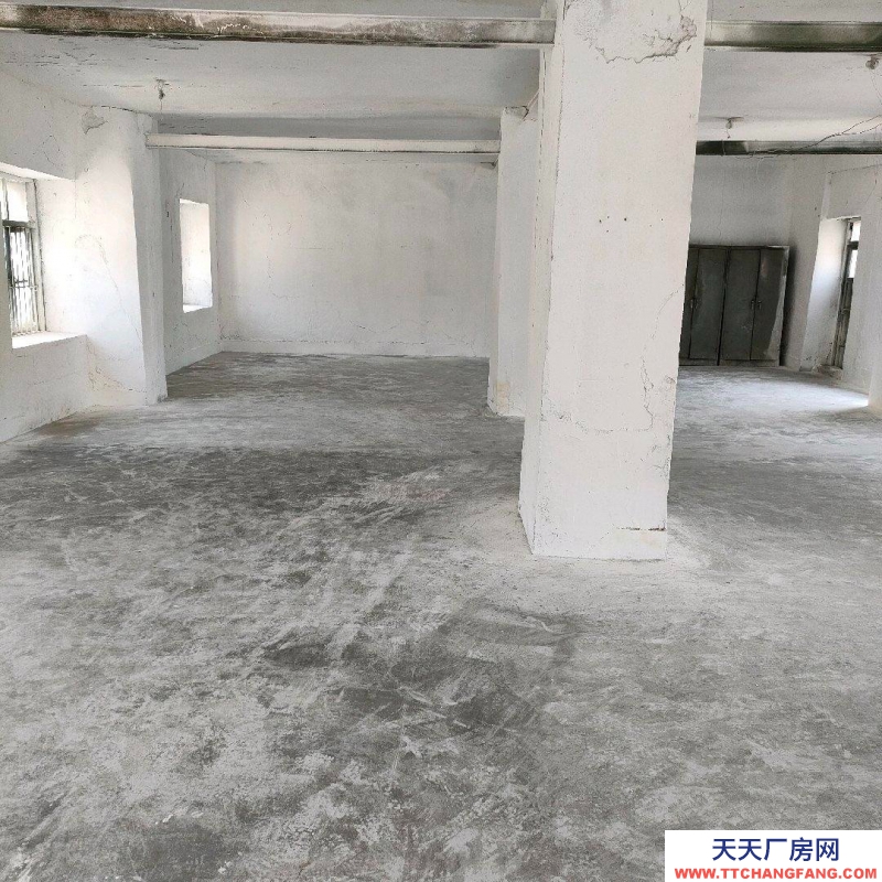 (出租)大連旅順口 此房位于太陽溝406醫院附近，有大院，停車