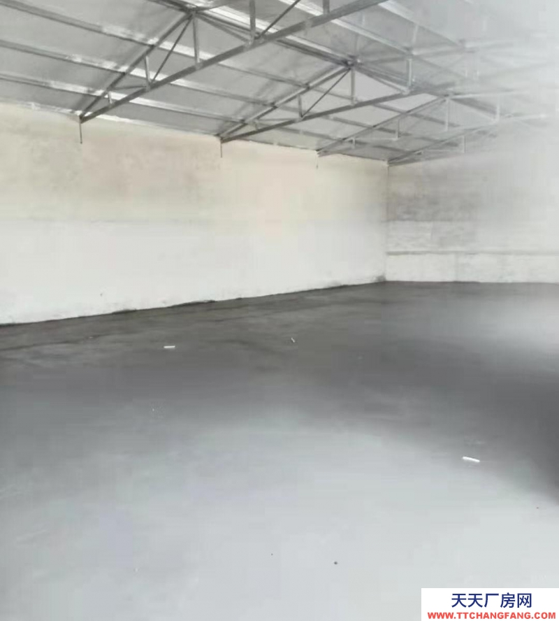 (出租) 長子縣醫院對面，磚混結構，彩鋼瓦頂，水電齊全，院內有三項電。